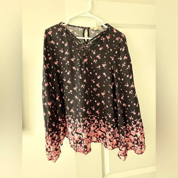 Pink Republic Black and Pink Floral Blouse - Picture 3 of 6
